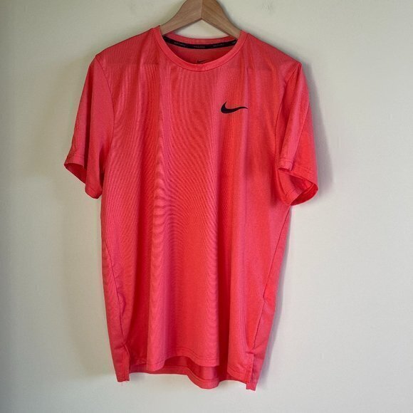 Nike Pro Dri-FIT Men's Short-Sleeve Top Coral‎ Red Size M Athletic Lightweight - Picture 3 of 7